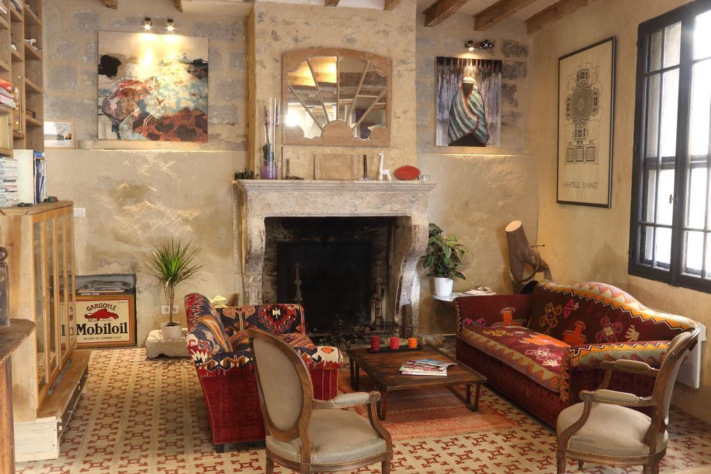 La Casa De Boulbon Bed & Breakfast Exterior photo